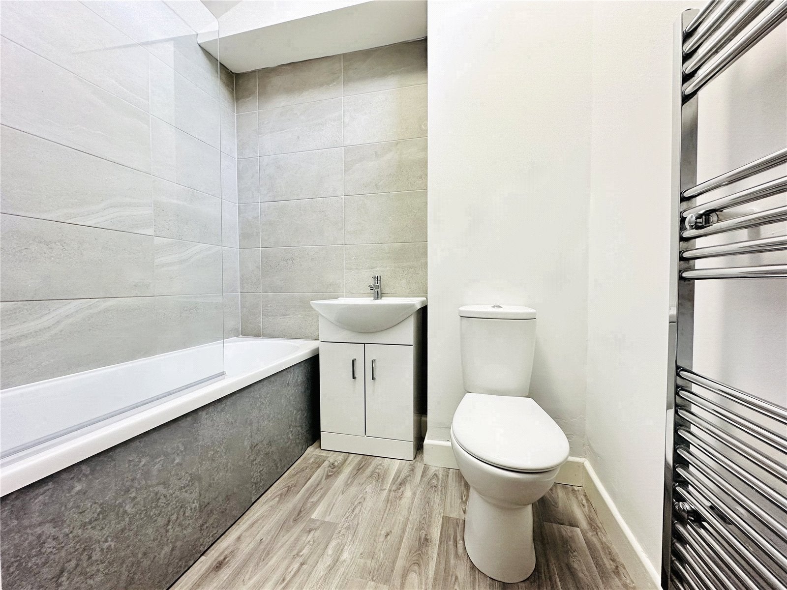 Flat Lidgett Lane in Leeds