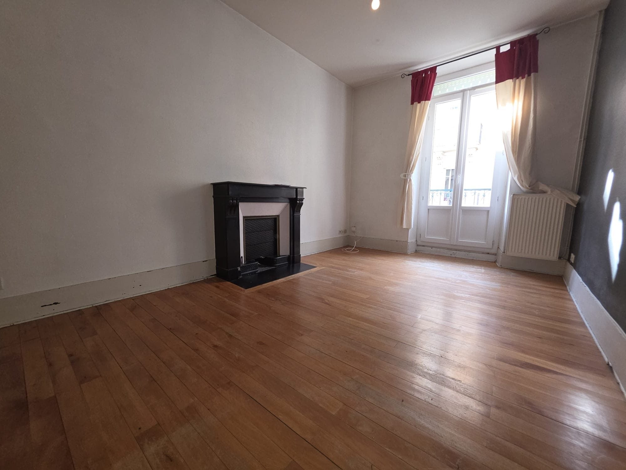Flat Rue Condorcet in Grenoble