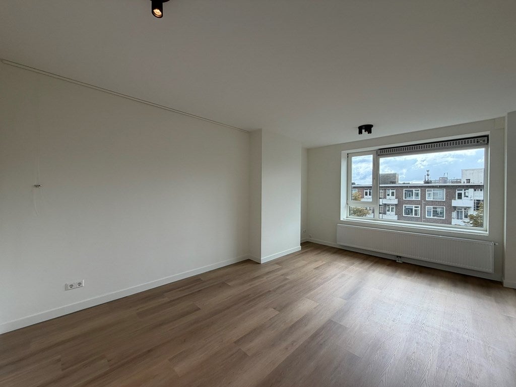 Appartement te huur: Admiraal de Ruyterweg 45E, Rotterdam