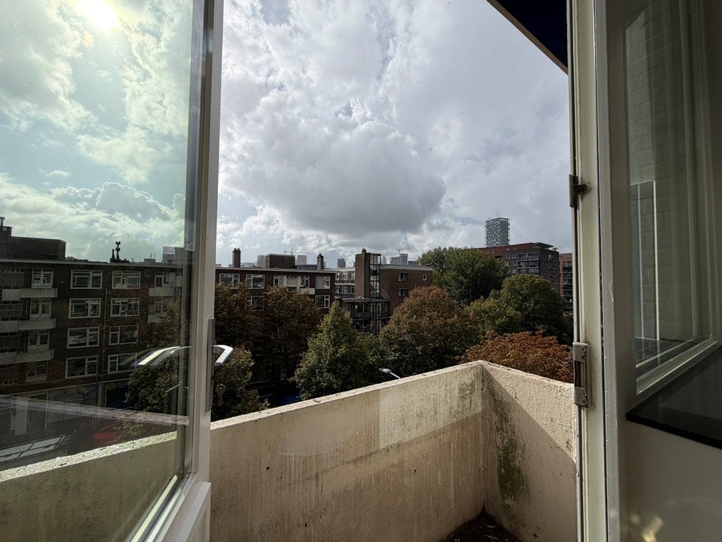Appartement te huur: Admiraal de Ruyterweg 45E, Rotterdam