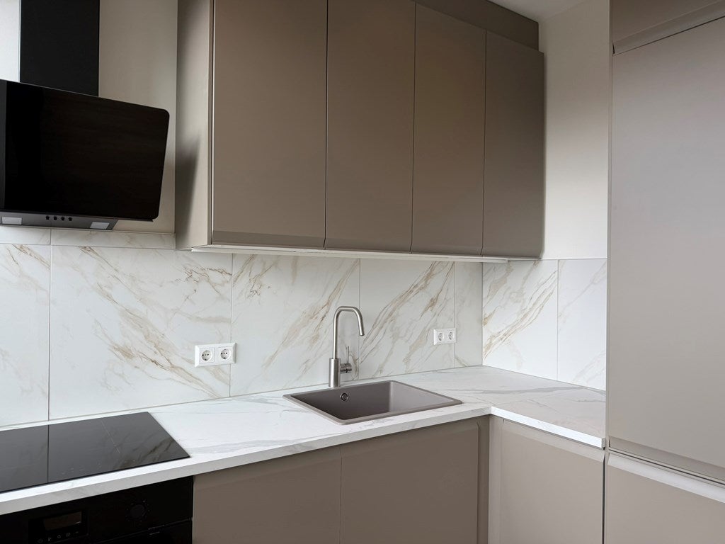 Appartement te huur: Admiraal de Ruyterweg 45E, Rotterdam