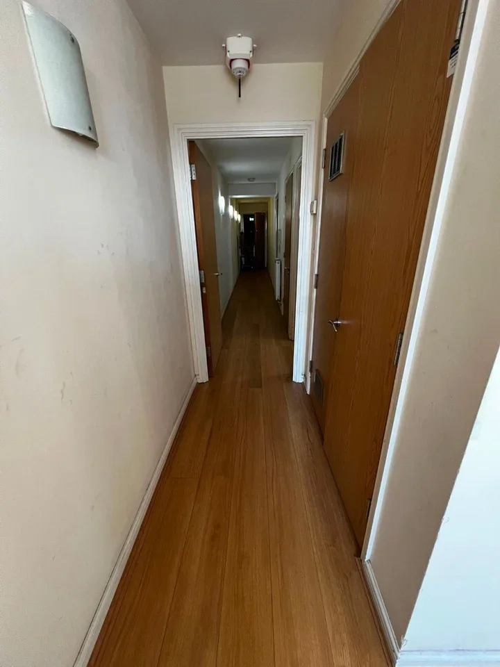 Flat Centreway Apartments in Greater London