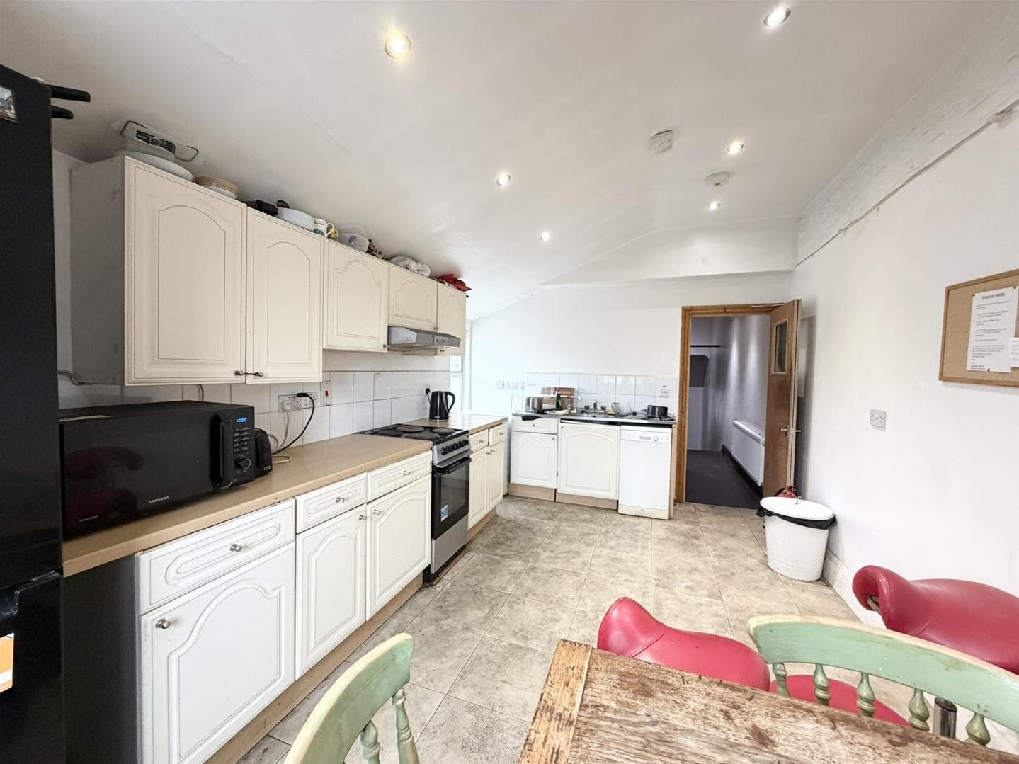 Room College Road in Greater London