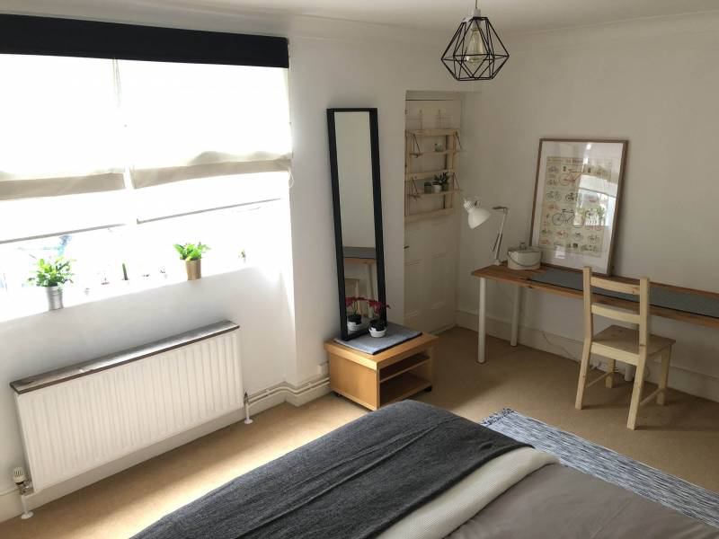 Room Southwark Bridge Road in Greater London