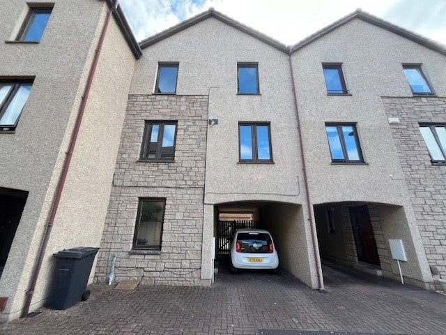 House Lytton Street in Dundee