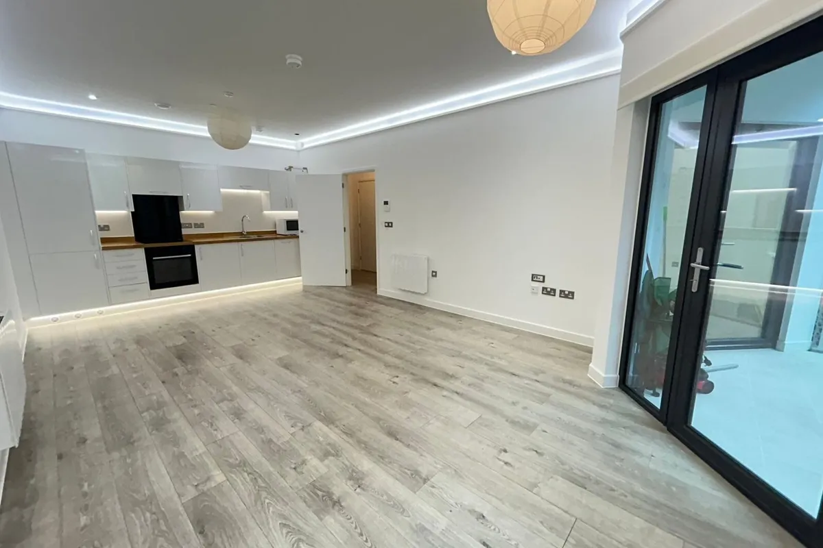 Flat Edinburgh Way in Harlow