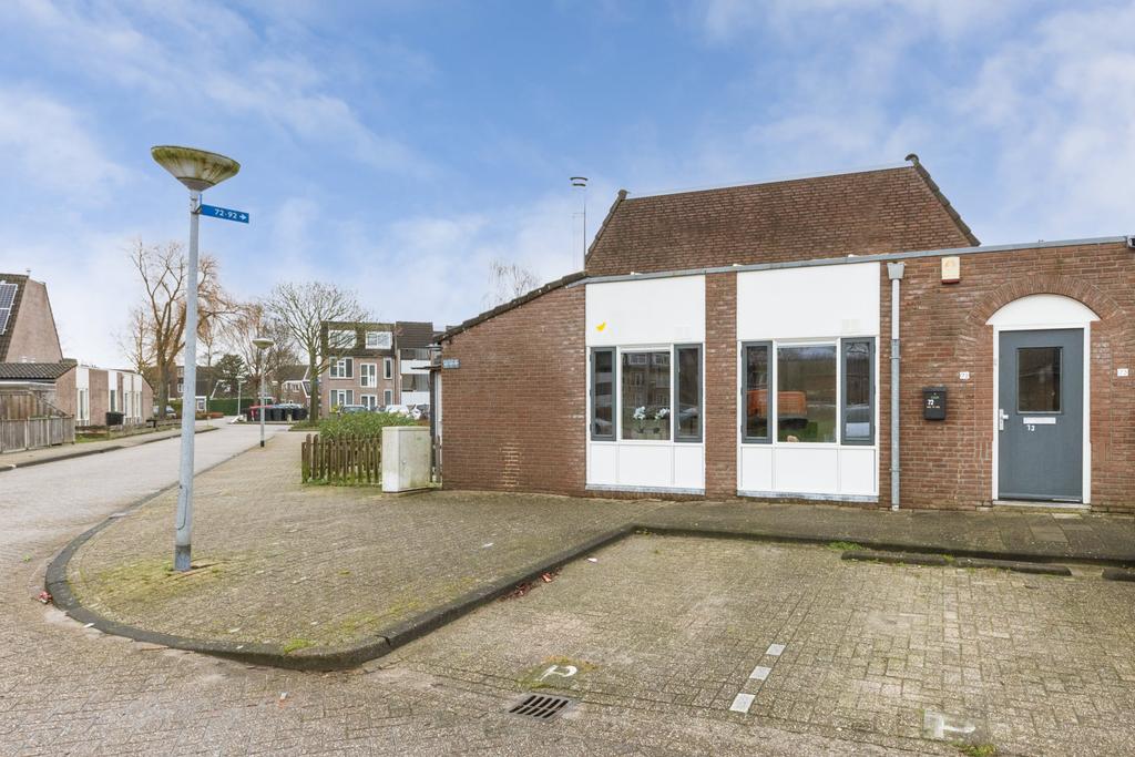Studio te koop: Jaagmeent 72, Almere