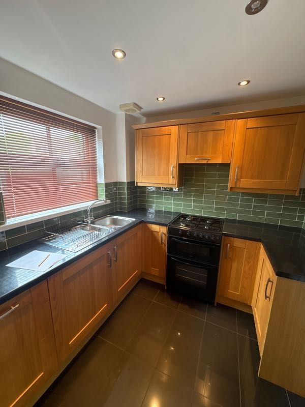 House Rawlinson Terrace in Tredegar