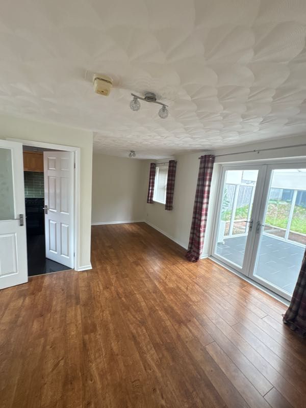 House Rawlinson Terrace in Tredegar