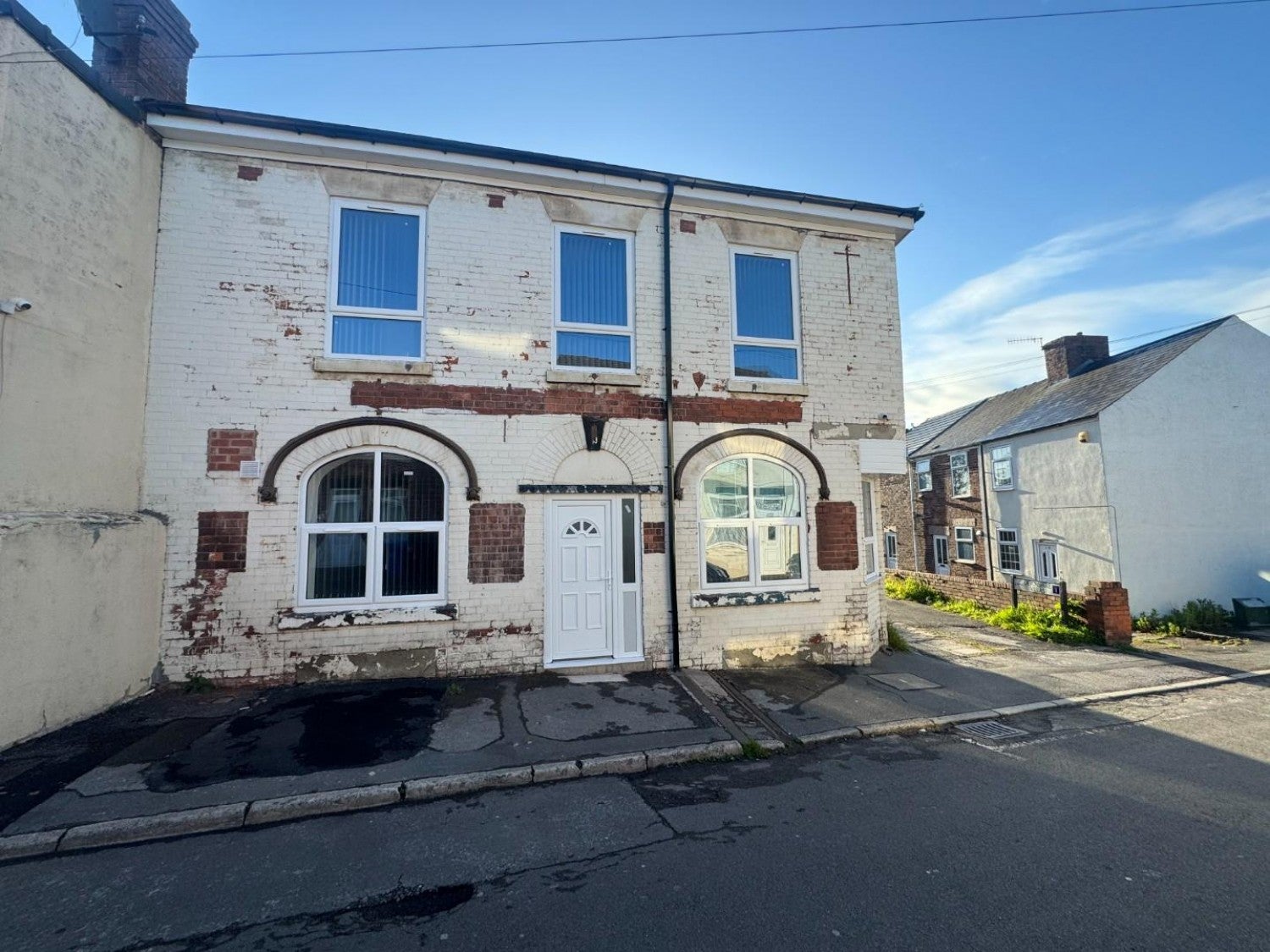 Flat Occupation Road in Chesterfield