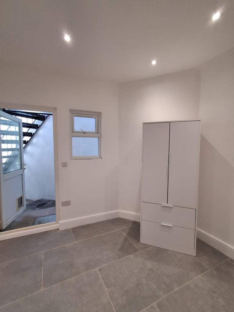 Flat West Hill in Greater London