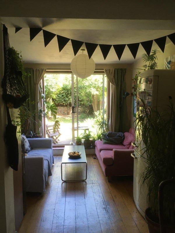 Room Daubeney Road in Greater London