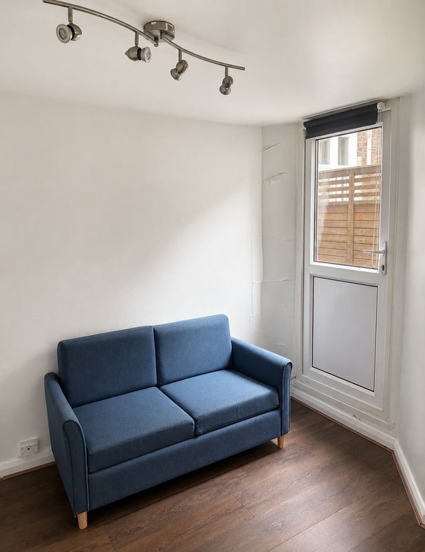 Room Sherbrooke Road in Greater London
