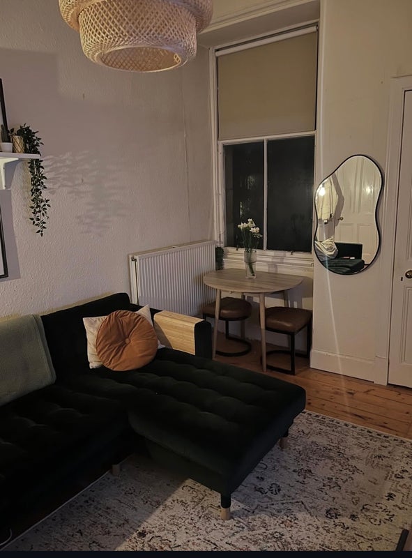 Room Warrender Park Road in City of Edinburgh