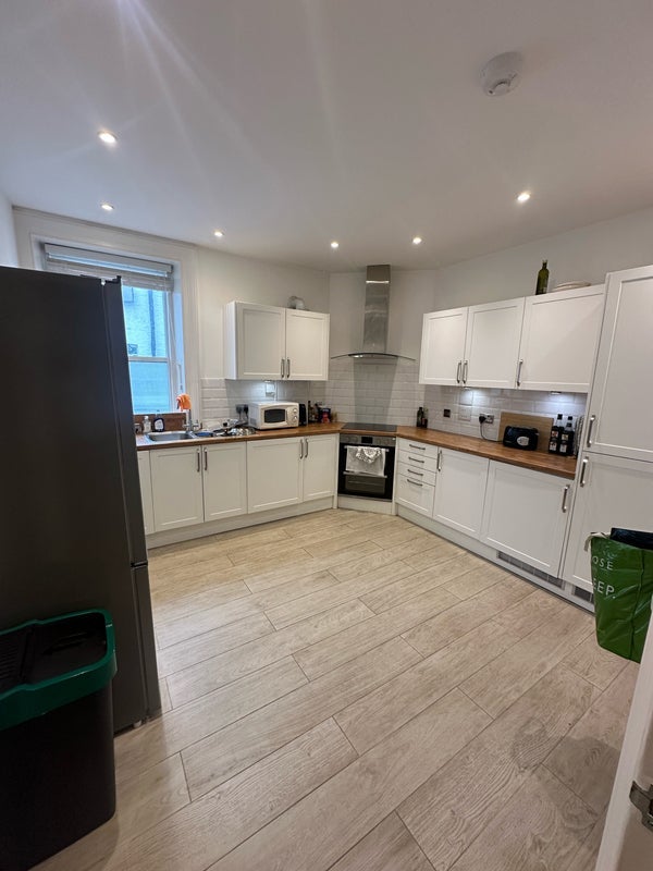 Room Cabbell Street in City of Westminster