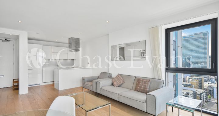 Flat Yabsley Street in Greater London