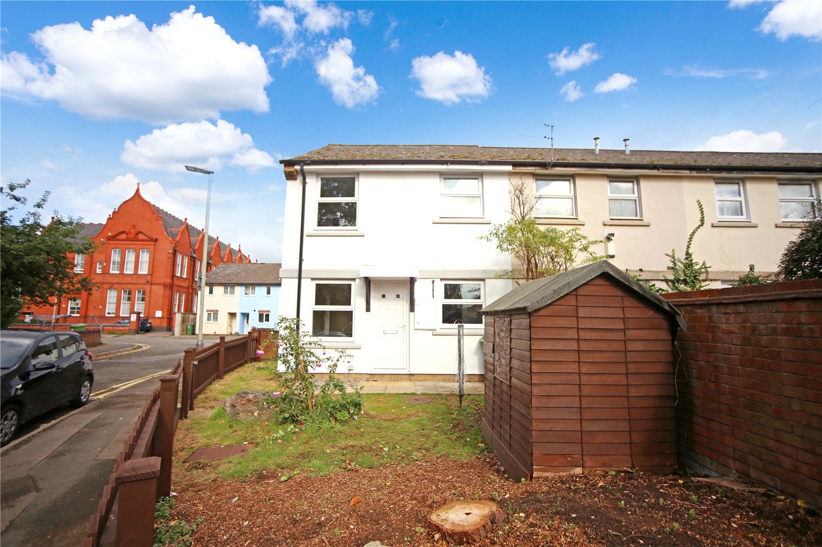 House Tom Price Close in Cheltenham