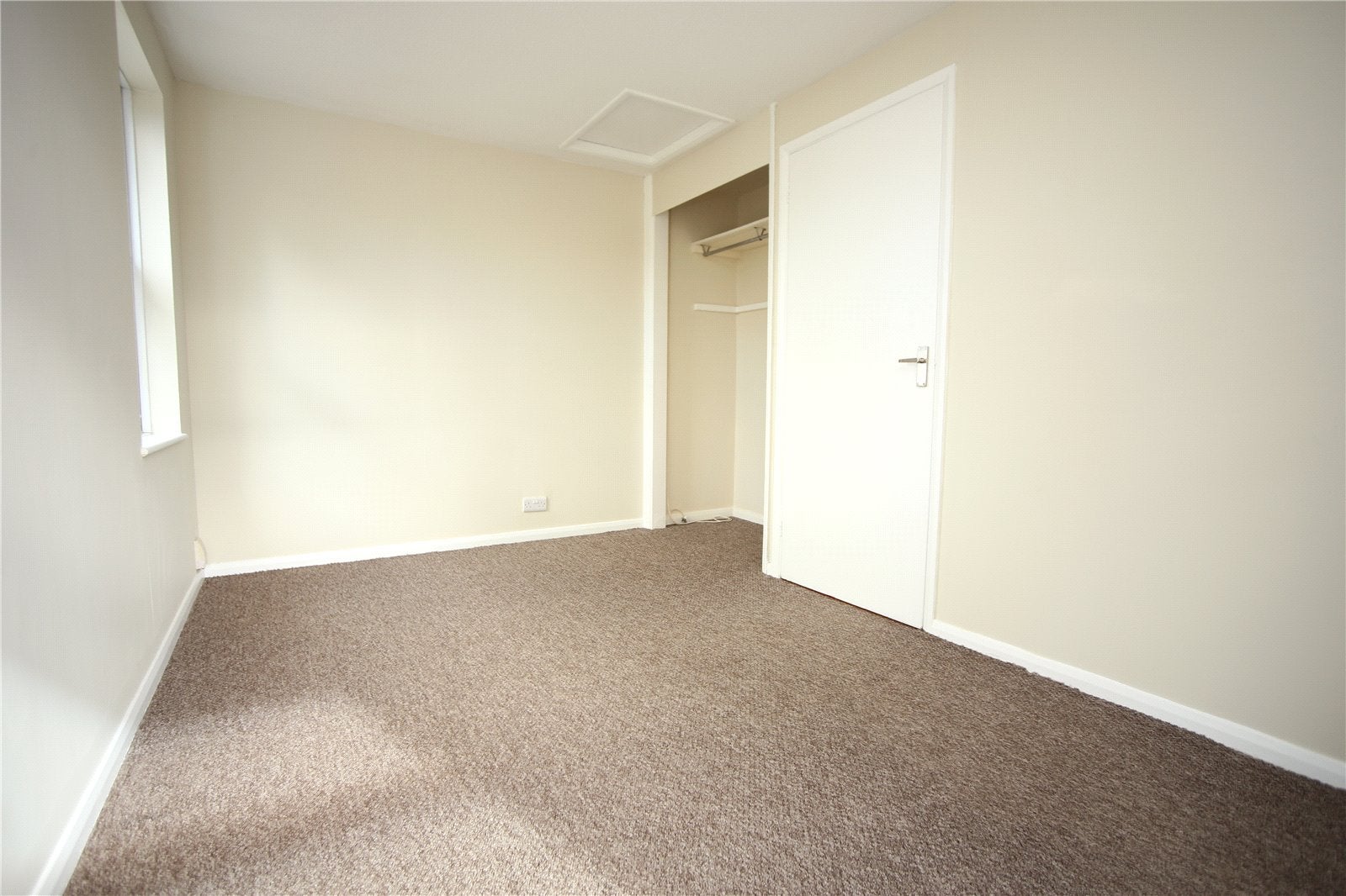 House Tom Price Close in Cheltenham