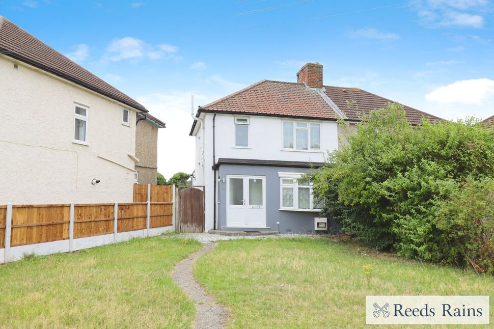 House Malpas Road in Greater London