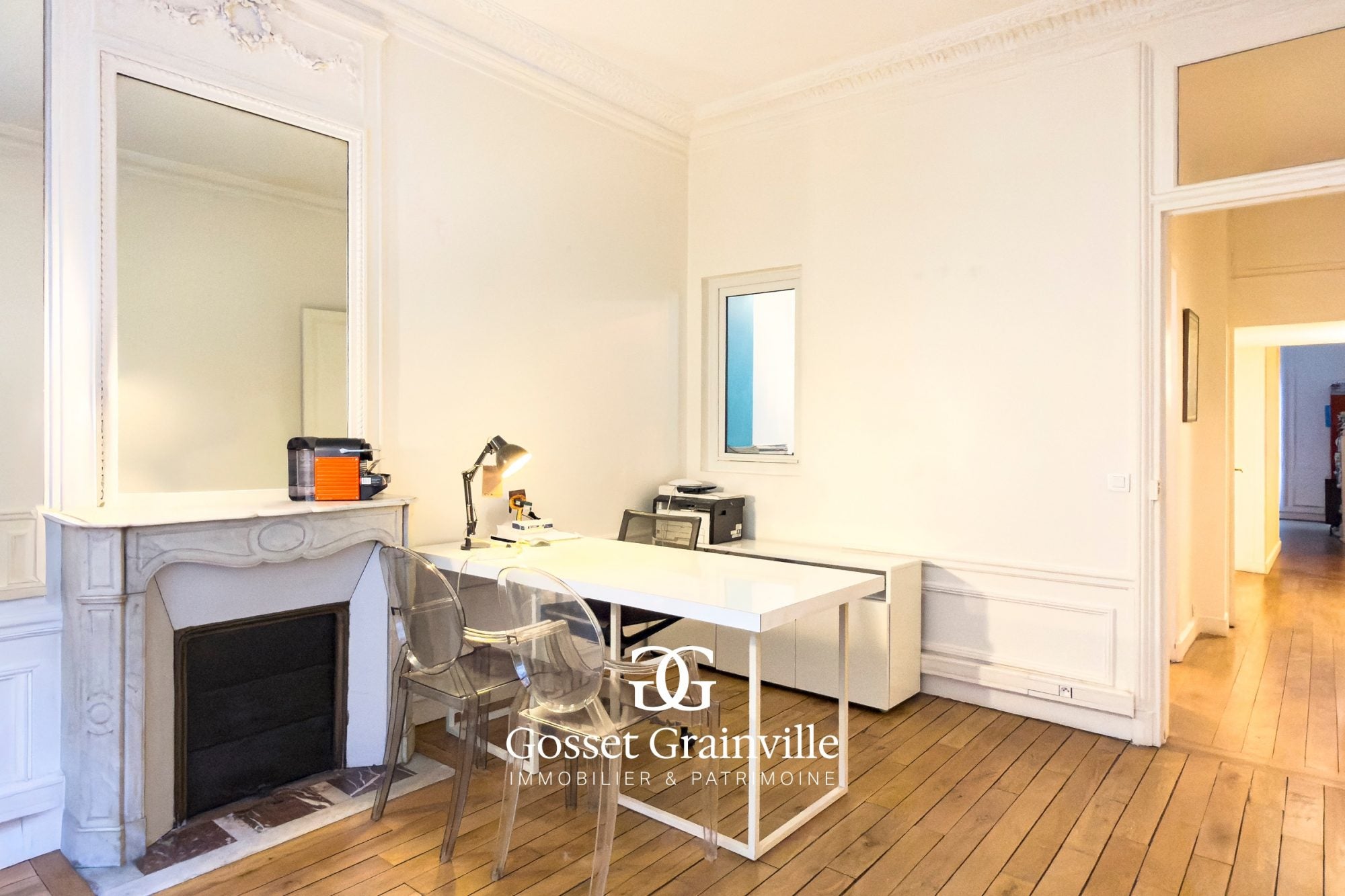 Room Rue Singer in Paris