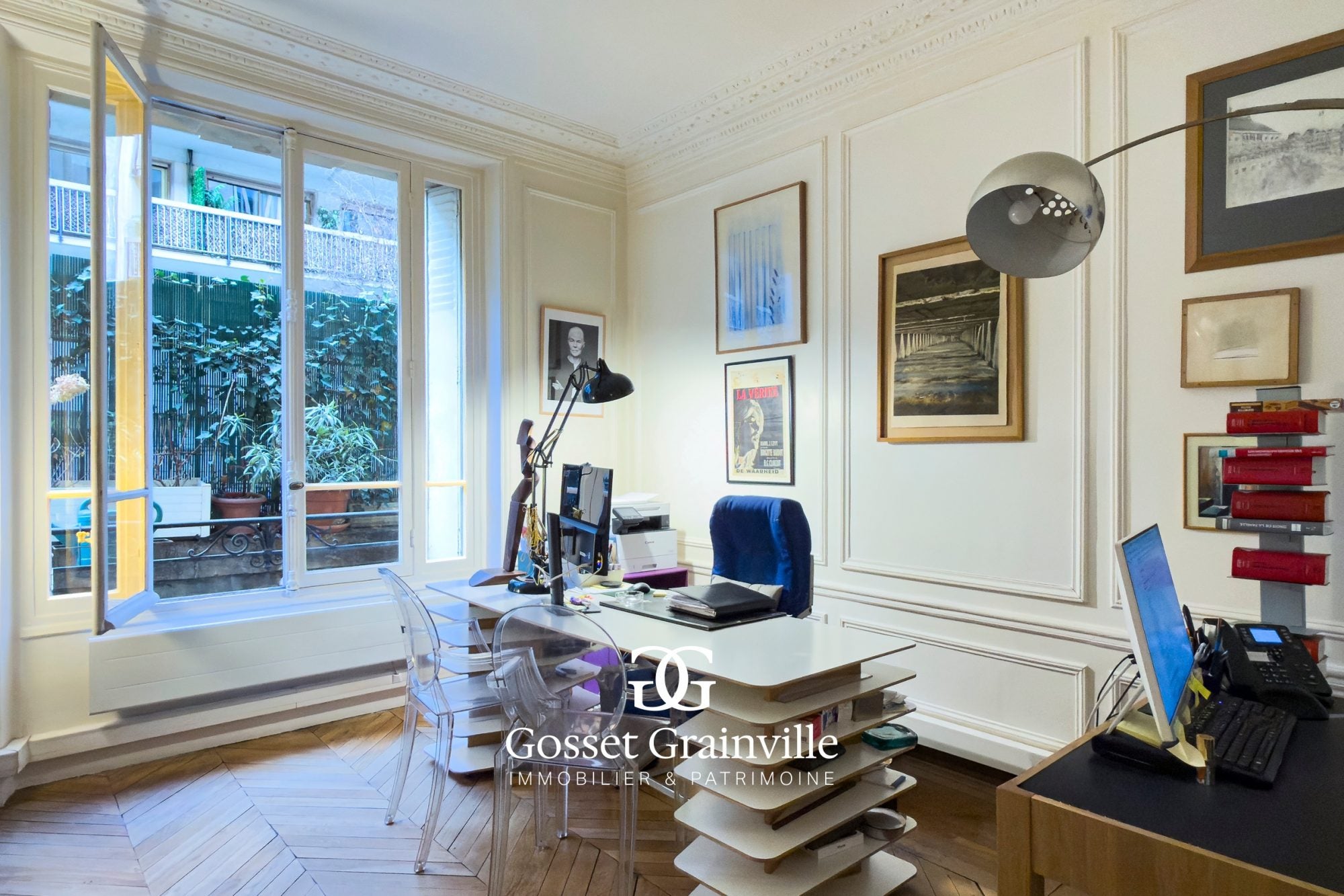 Room Rue Singer in Paris