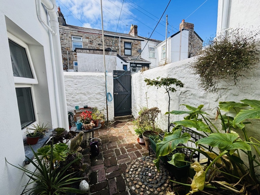 House Penlee Street in Penzance