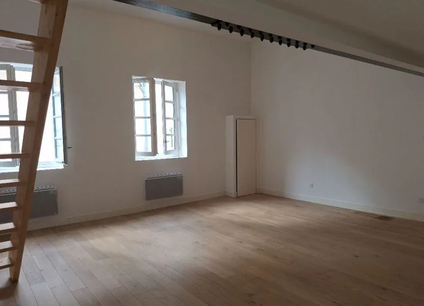 Flat Rue Rangueil in Nîmes