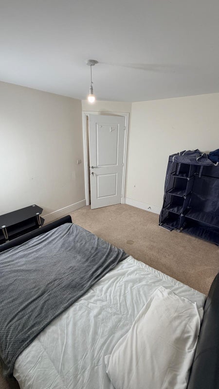 Room Hackness Road in Leicester