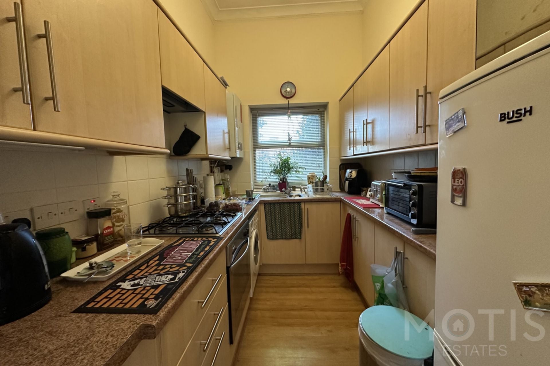 Flat Kingsnorth Gardens in Folkestone and Hythe District
