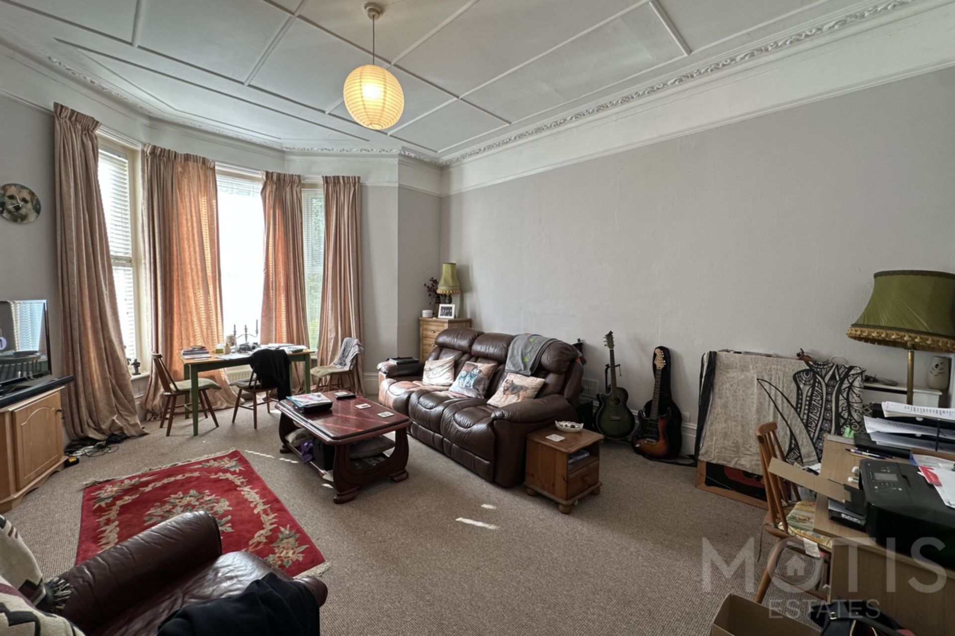 Flat Kingsnorth Gardens in Folkestone and Hythe District