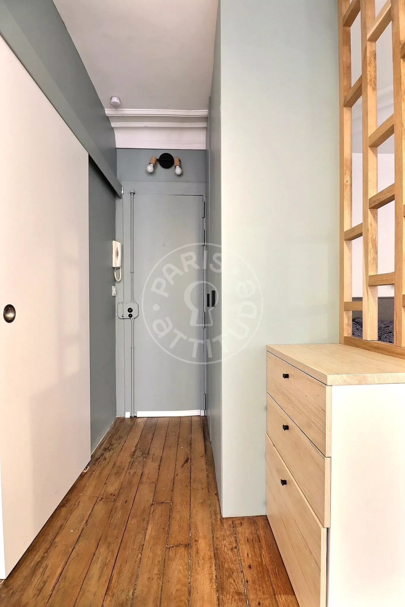 Flat Rue Sauffroy in Paris