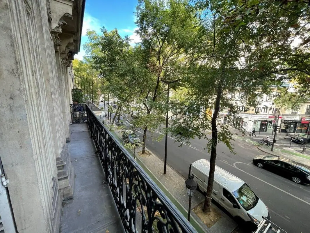 Flat Boulevard de Magenta in Paris