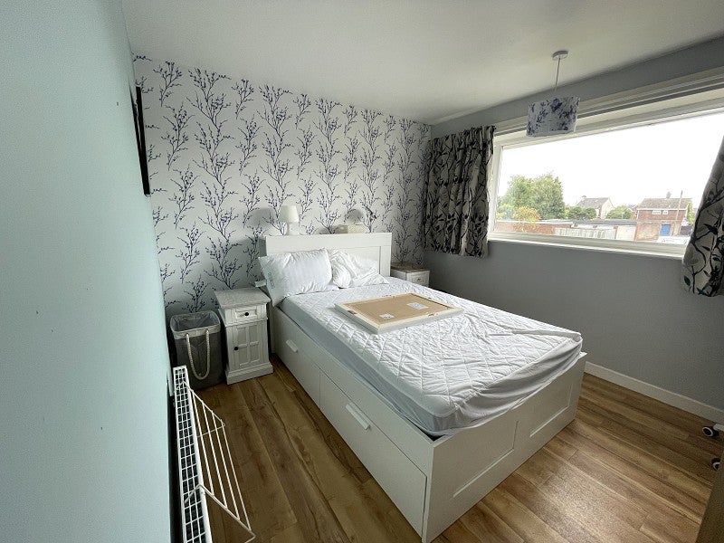 House Springfield Way in Cranfield