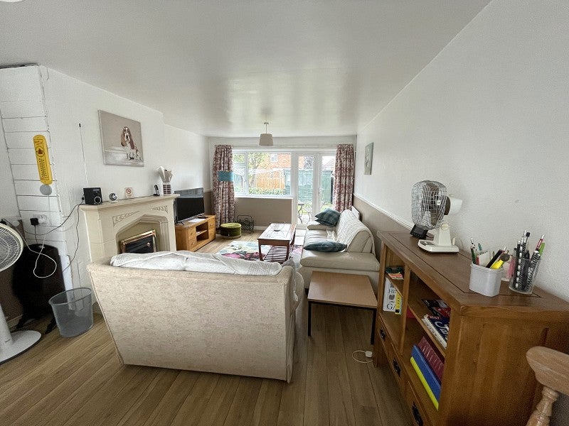 House Springfield Way in Cranfield