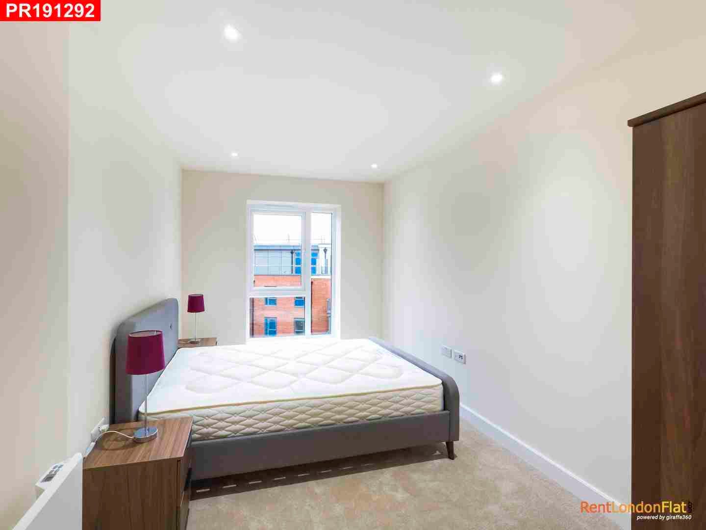 House Caversham Road in Greater London
