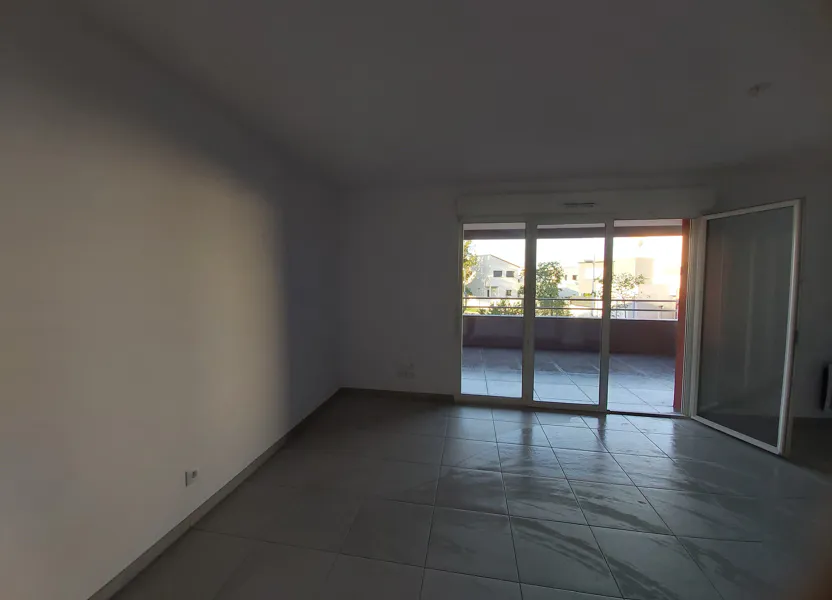 Appartement Rue Louis de Bonnefoy à Perpignan