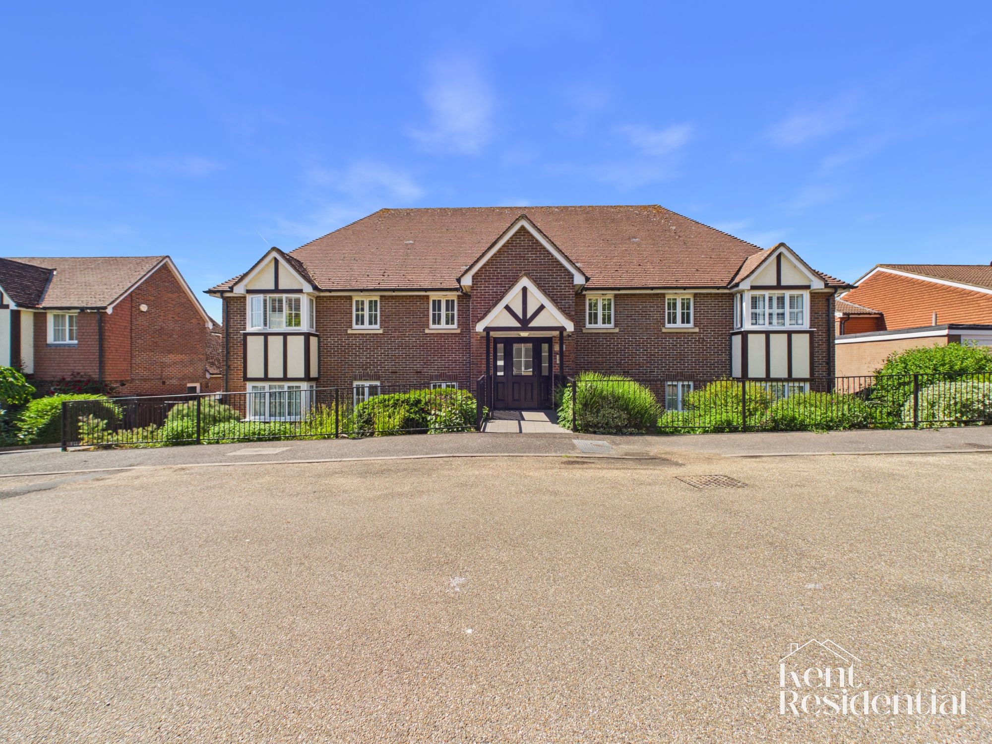 Flat College Avenue in Maidstone