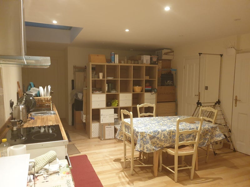 Room Heathfield Road in Greater London