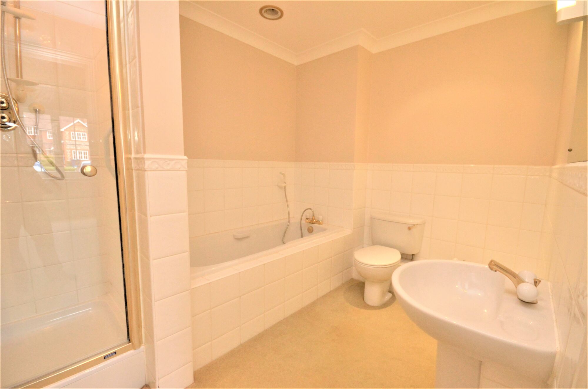 Flat Chesham Road in Amersham