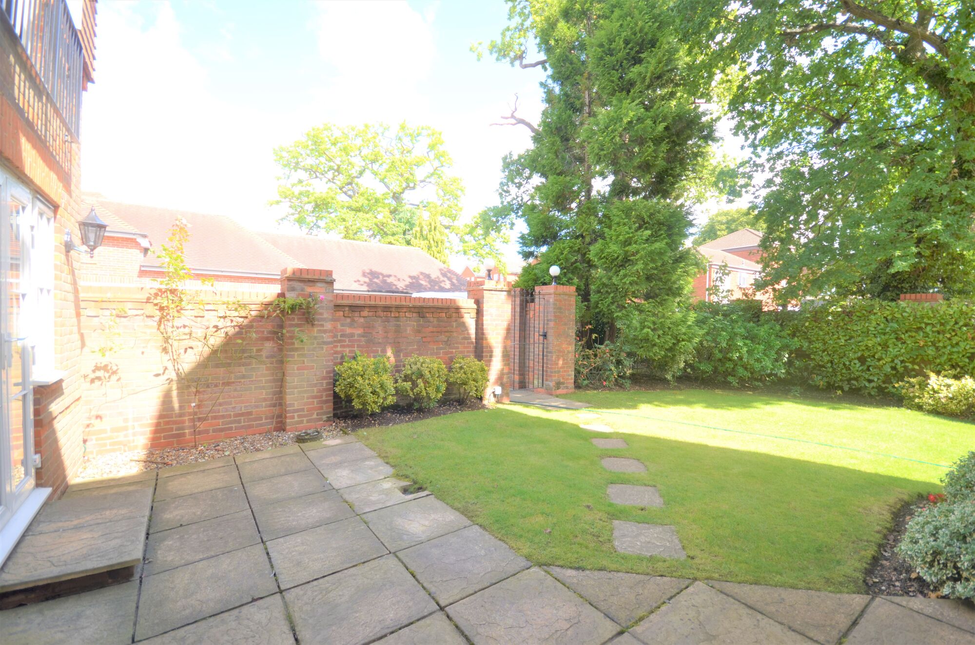 Flat Chesham Road in Amersham