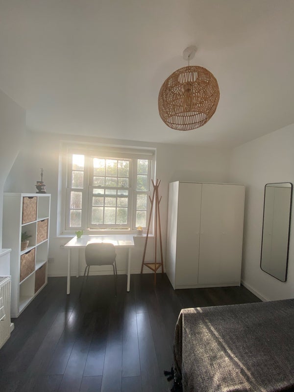 Room Tyers Street in Greater London