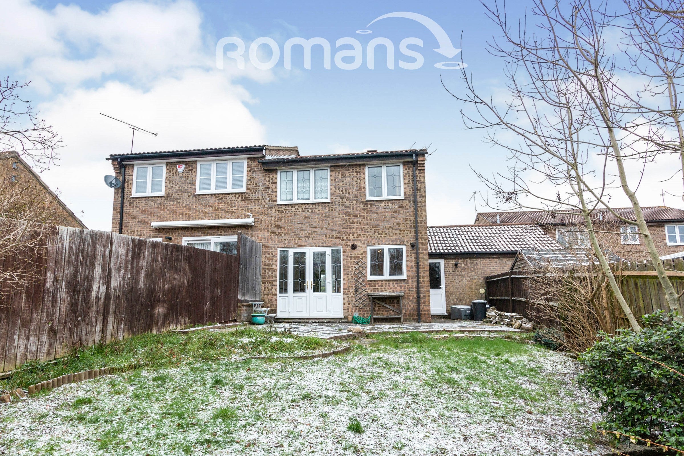 House Wargrove Drive in Sandhurst