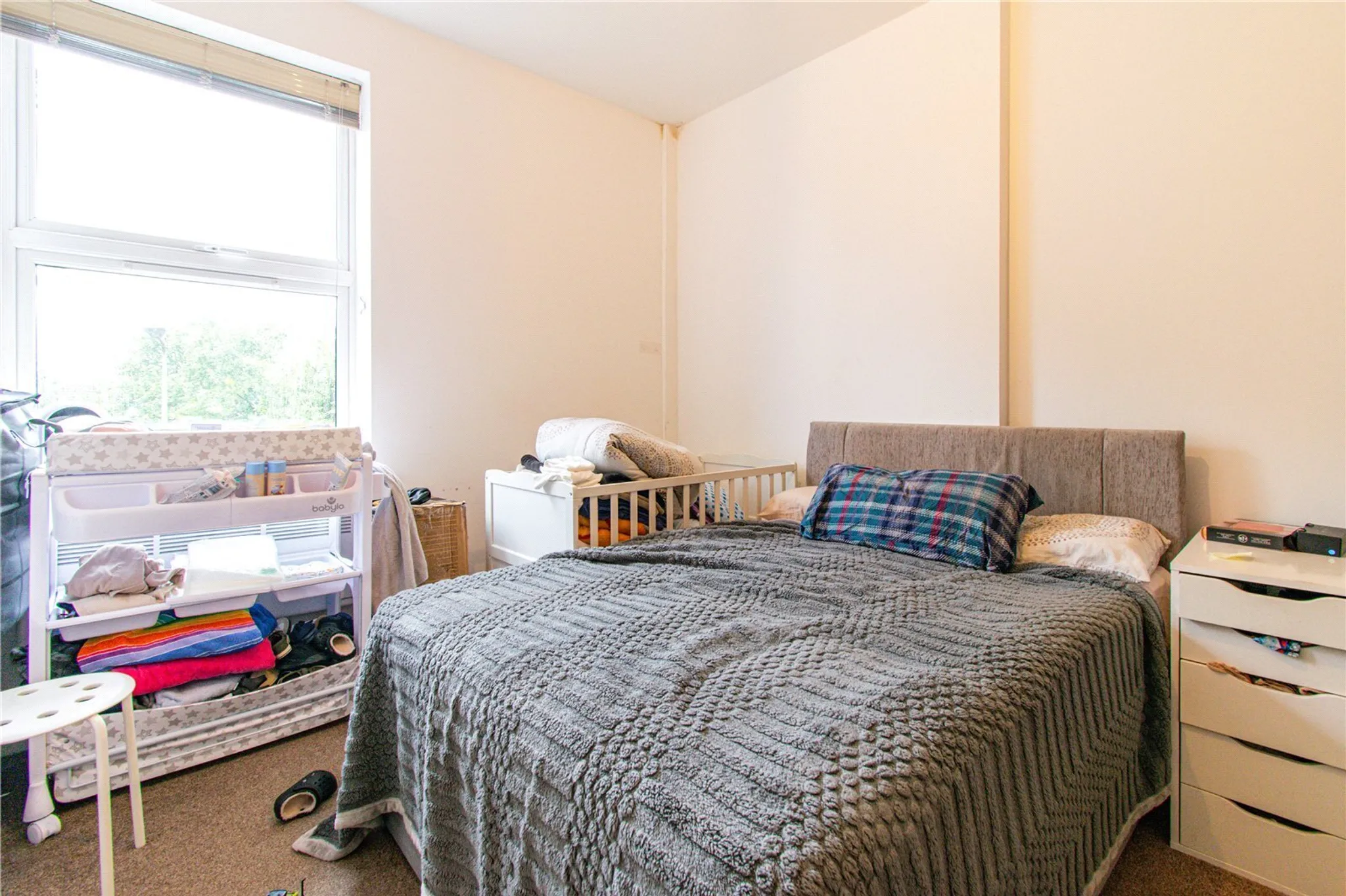 Flat Strawberry Hill in Newbury