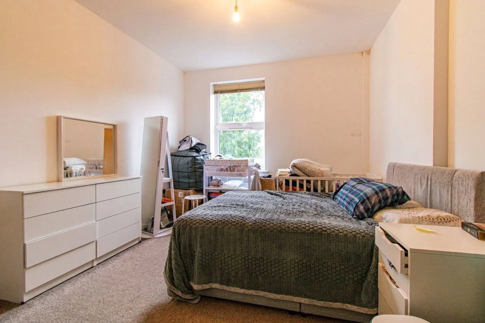 Flat Strawberry Hill in Newbury