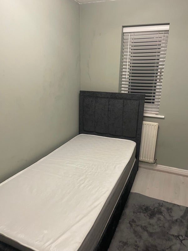 Room Angleton Mews in Sheffield