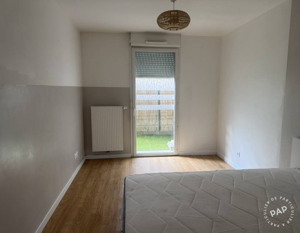 Room Rue Parmentier in Bezons