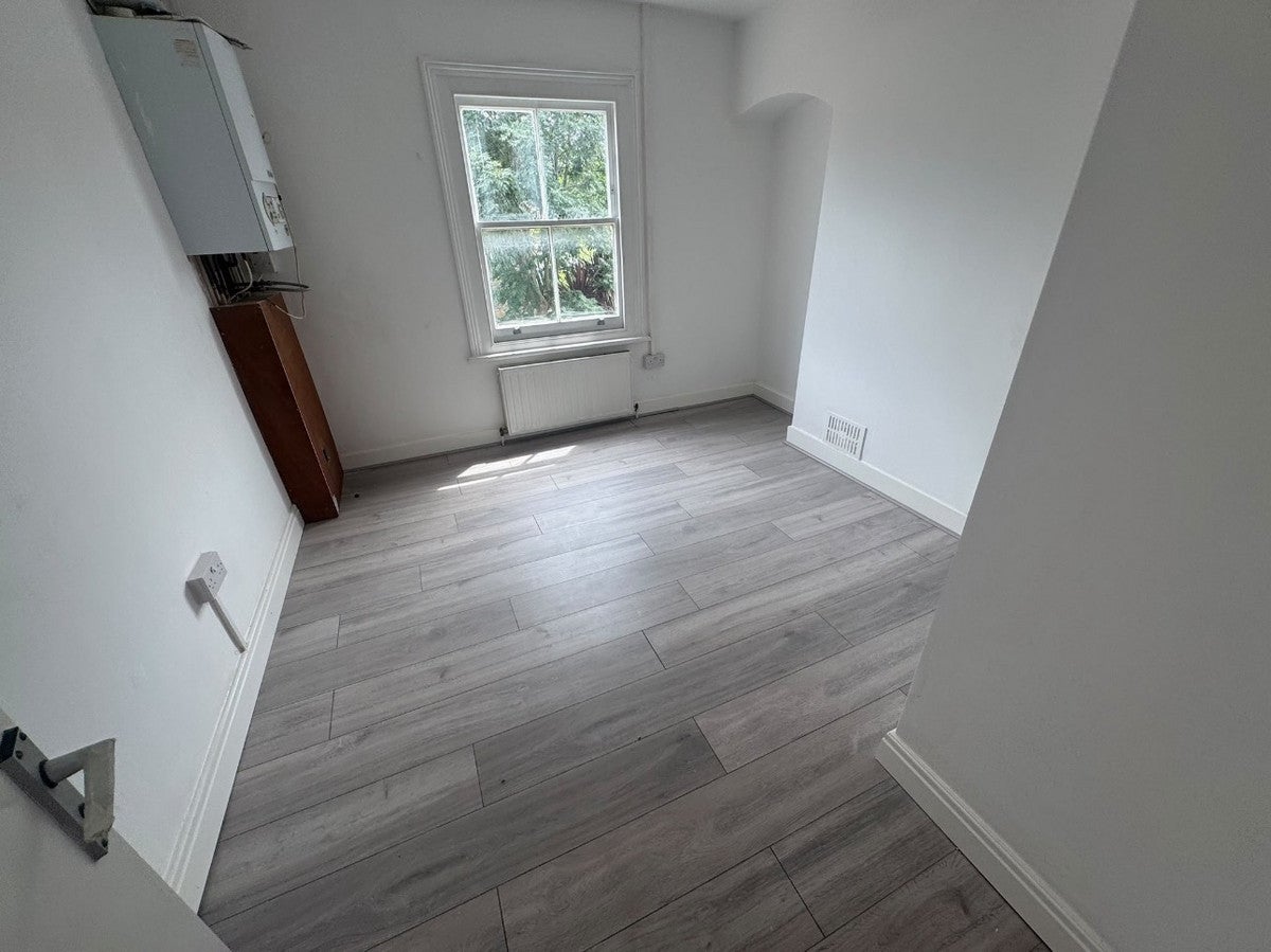 Flat East Dulwich Grove in Greater London