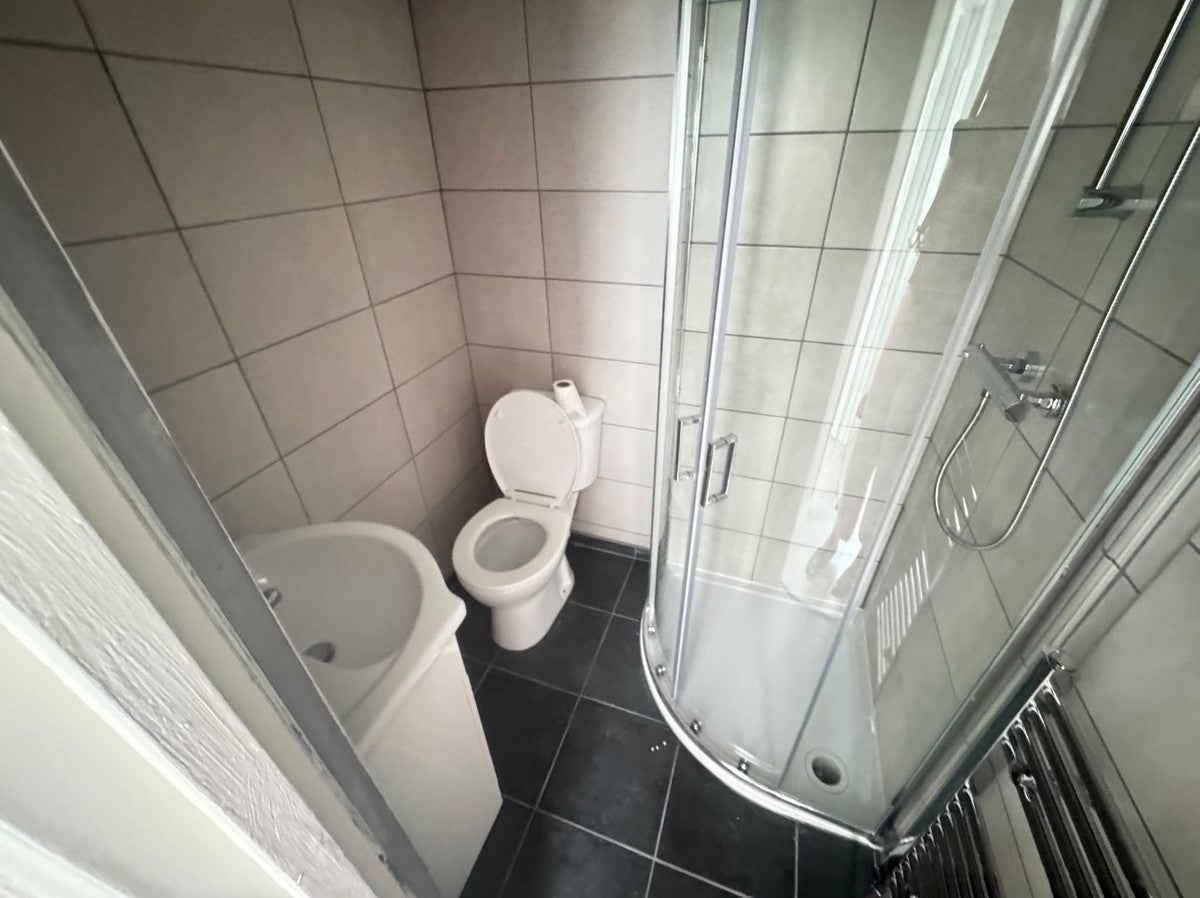 Flat East Dulwich Grove in Greater London