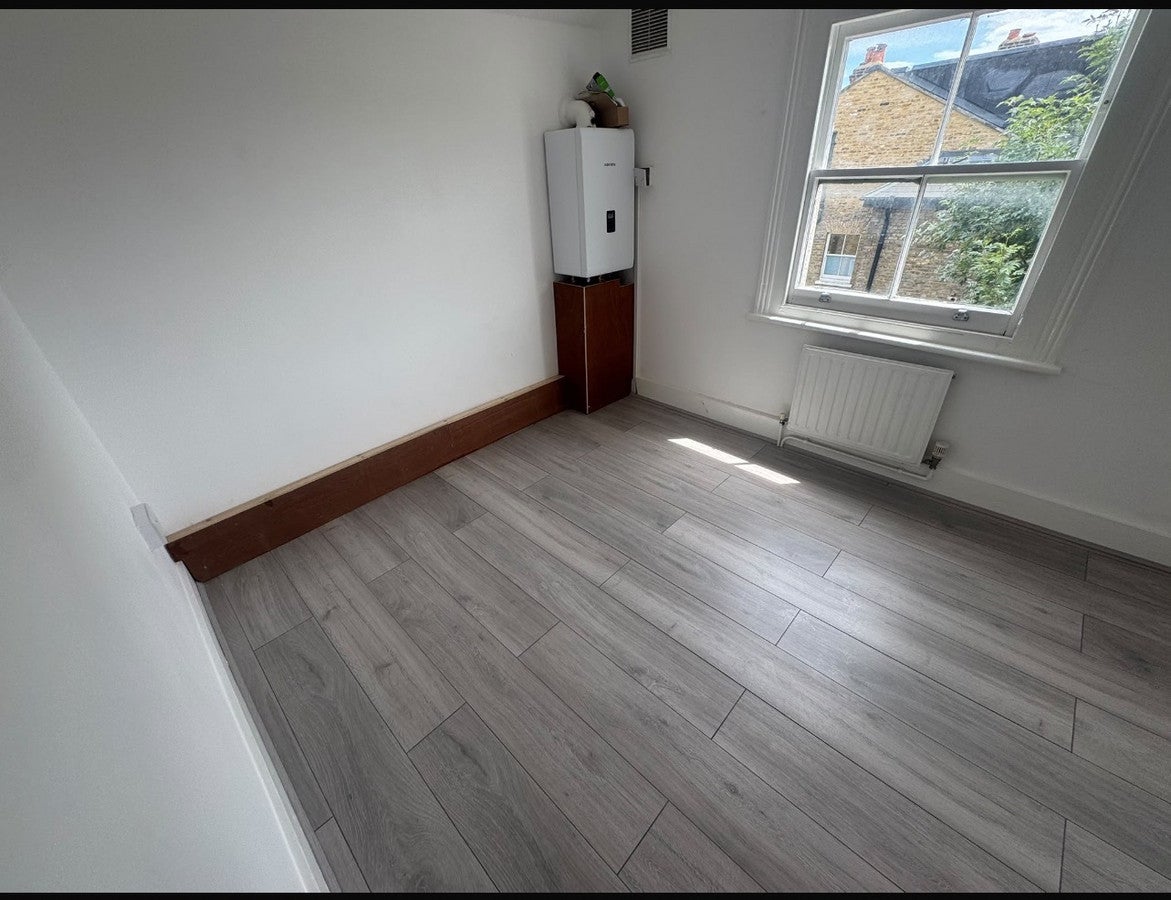 Flat East Dulwich Grove in Greater London