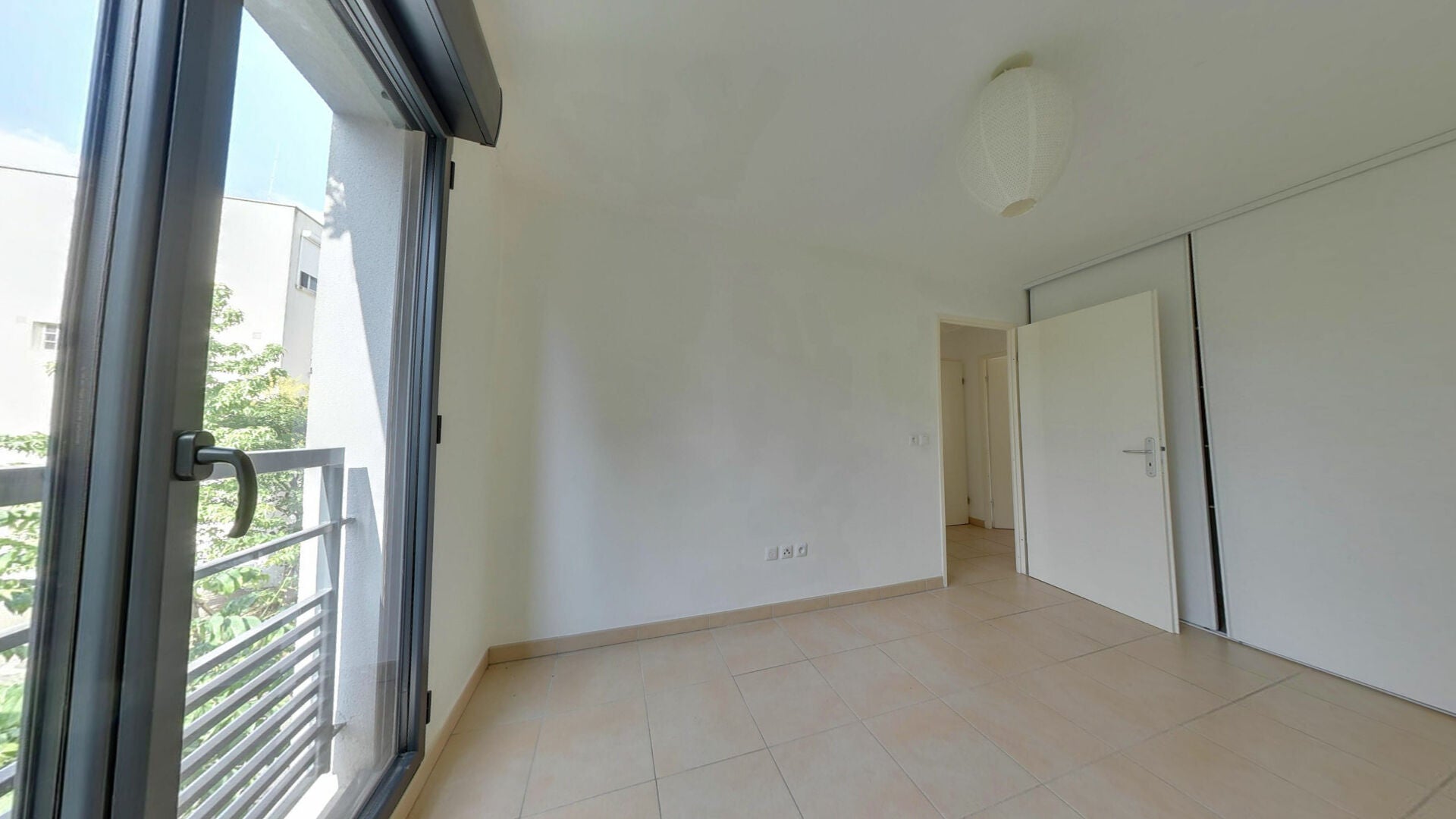 Flat Rue des Papillons in Montreuil